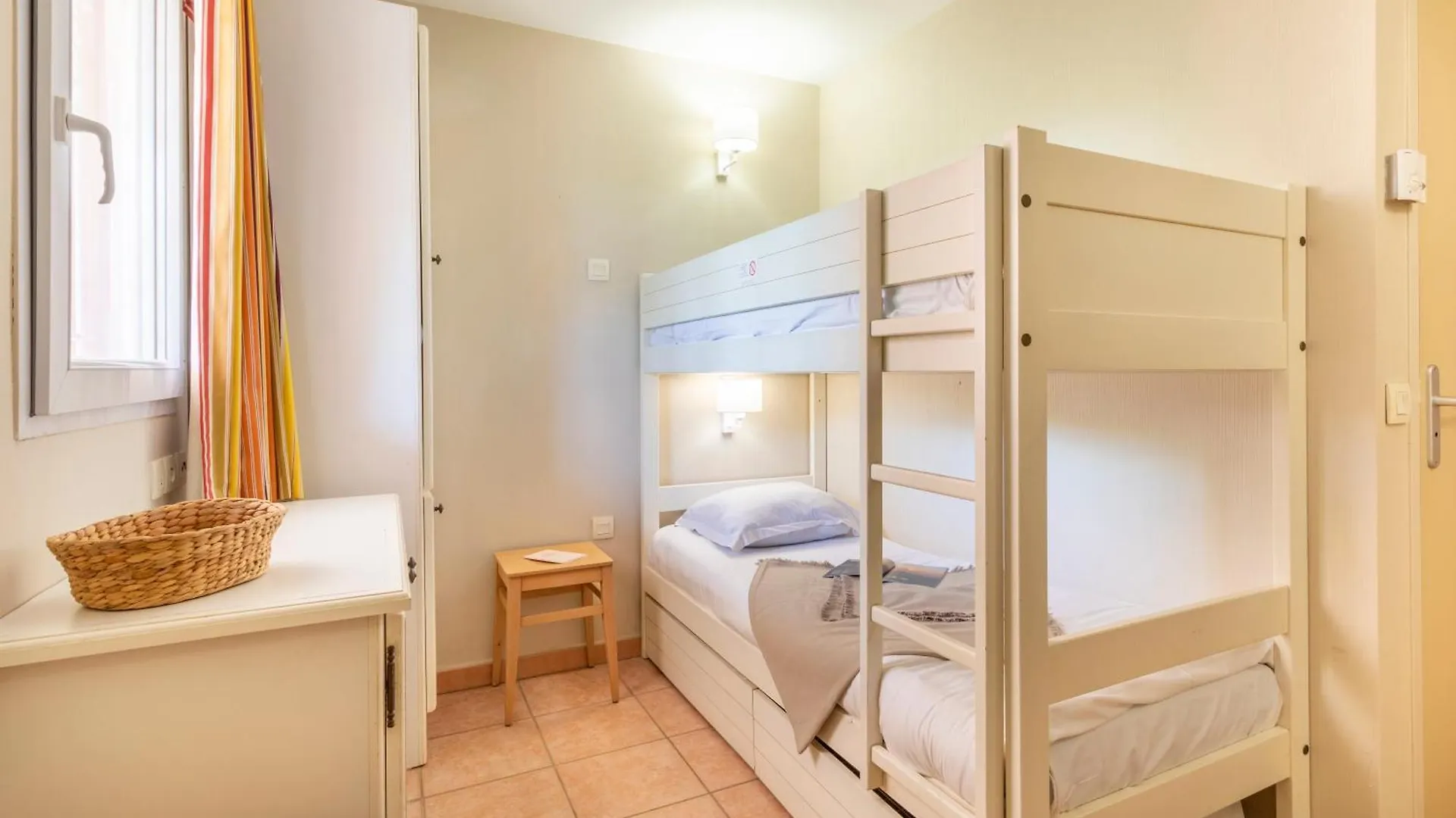 Appart hôtel Résidence Pierre&Vacances le Hameau de la Pinède Hyères